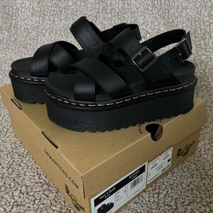 DR. MARTENS VOSS II ATHENA LEATHER STRAP PLATFORM SANDALS